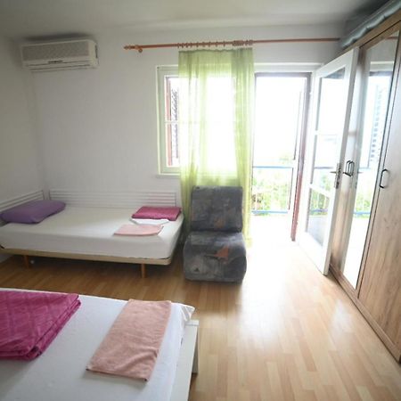 Apartments Feral 2 Baška Voda Eksteriør billede