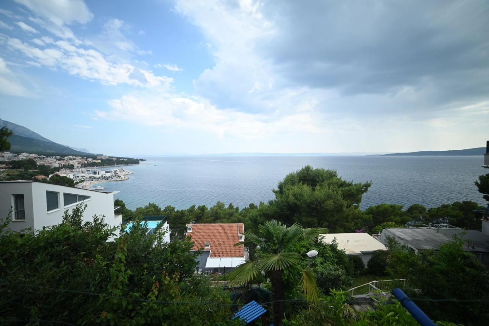 Apartments Feral 2 Baška Voda Eksteriør billede
