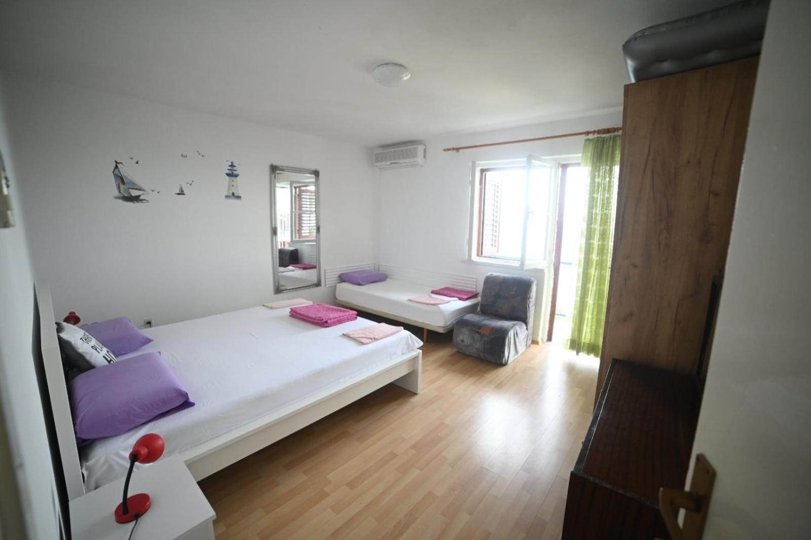 Apartments Feral 2 Baška Voda Eksteriør billede